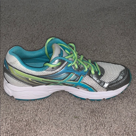 ASICS - Picture 3 of 5